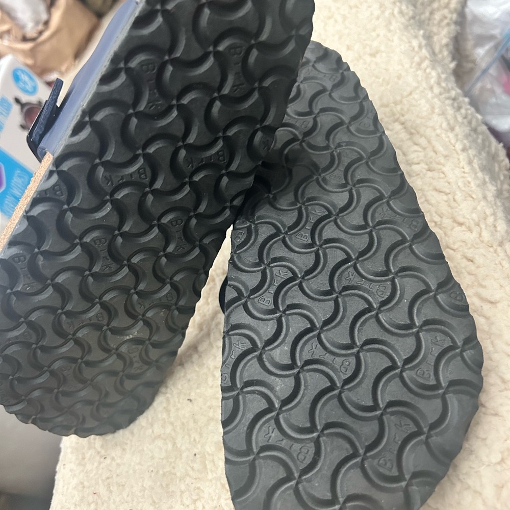 Birkenstock Navy and Tan Thong Sandals - Picture 4 of 4